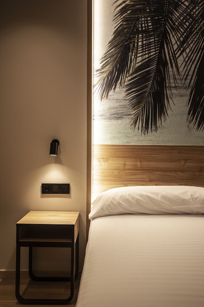 Hotel Primavera Park **** Superior — Hotel rooms in Benidorm, Valencian Community