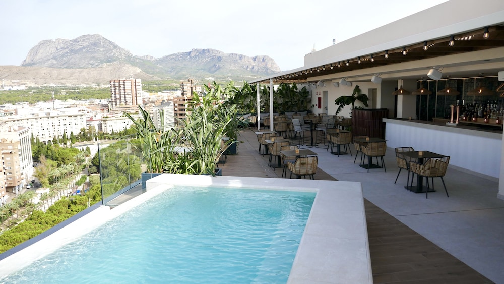 Hotel Primavera Park **** Superior — Restaurant & bars in Benidorm, Valencian Community