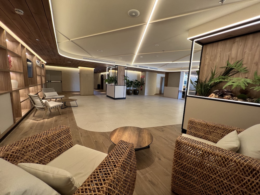 Hotel Primavera Park **** Superior — Hotel building in Benidorm, Valencian Community