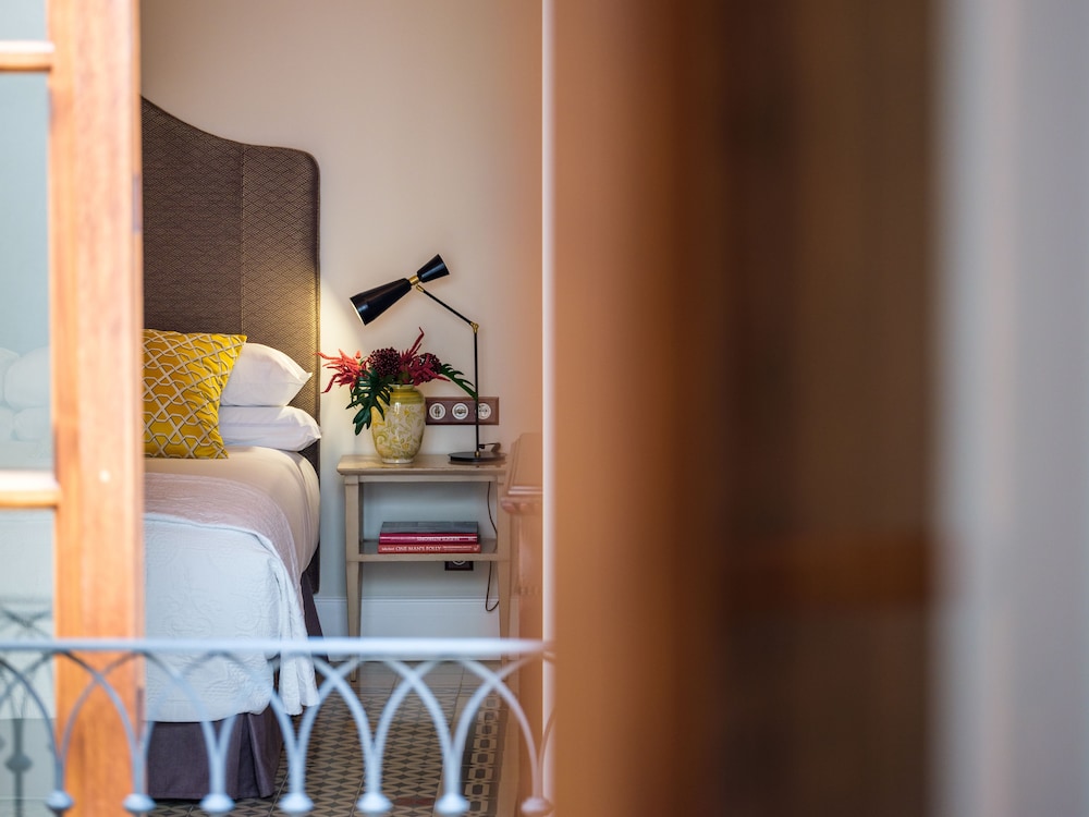 Hotel Glòria de Sant Jaume — Hotel rooms in Palma de Mallorca, Balearic Islands