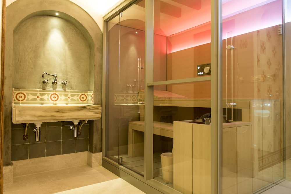 Hotel Glòria de Sant Jaume — Spa in Palma de Mallorca, Balearic Islands