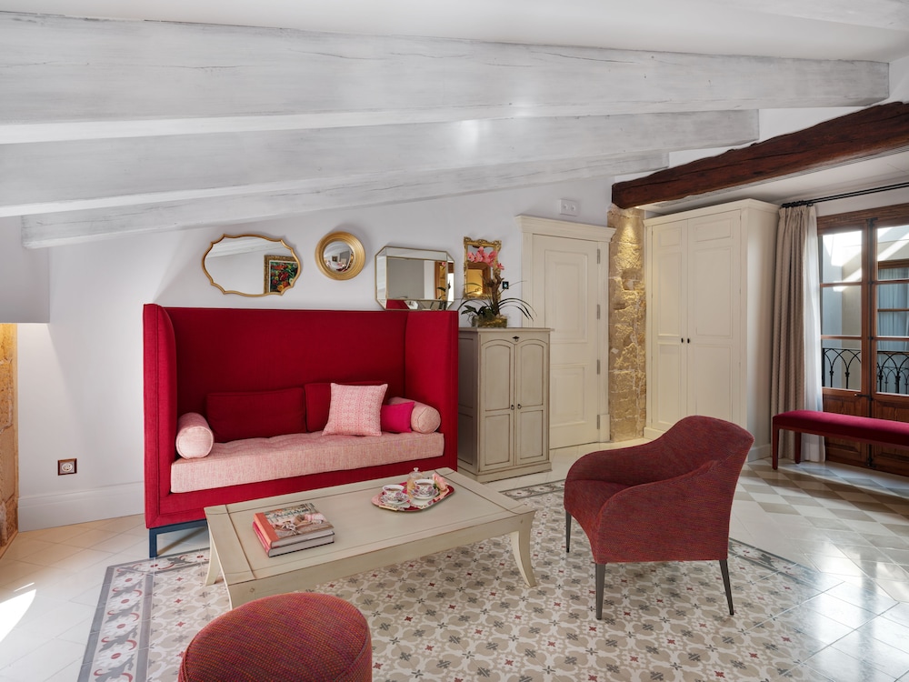 Hotel Glòria de Sant Jaume — Hotel rooms in Palma de Mallorca, Balearic Islands