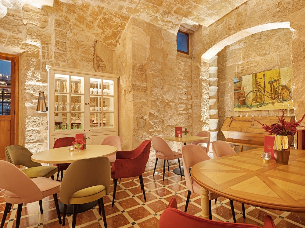 Hotel Glòria de Sant Jaume — Restaurant & bars in Palma de Mallorca, Balearic Islands