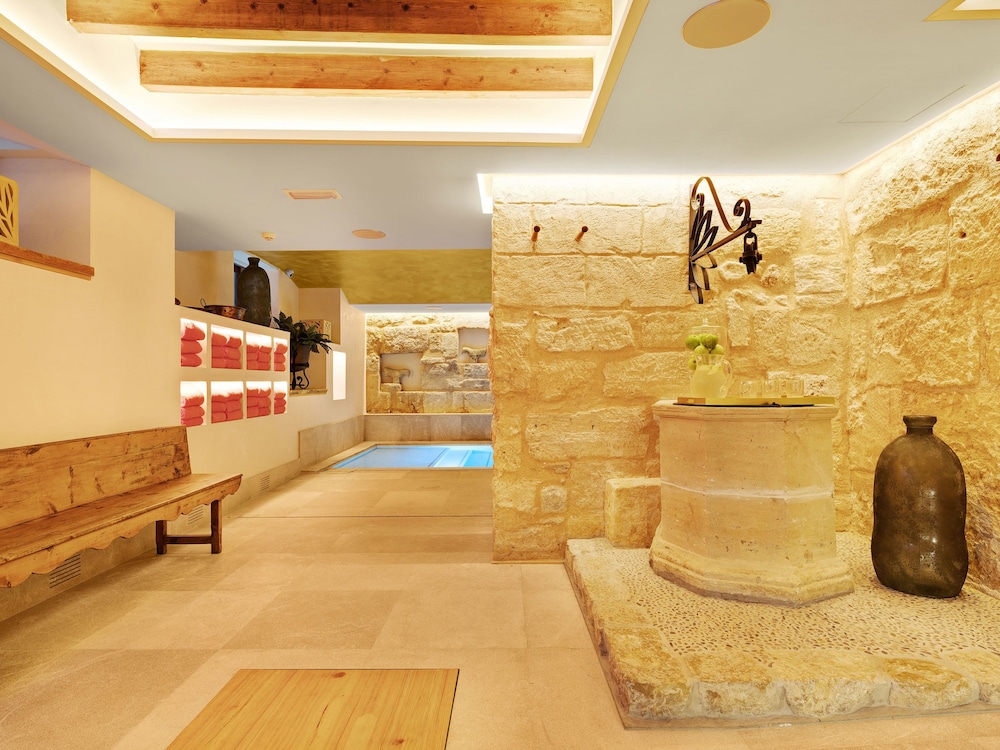 Hotel Glòria de Sant Jaume — Spa in Palma de Mallorca, Balearic Islands