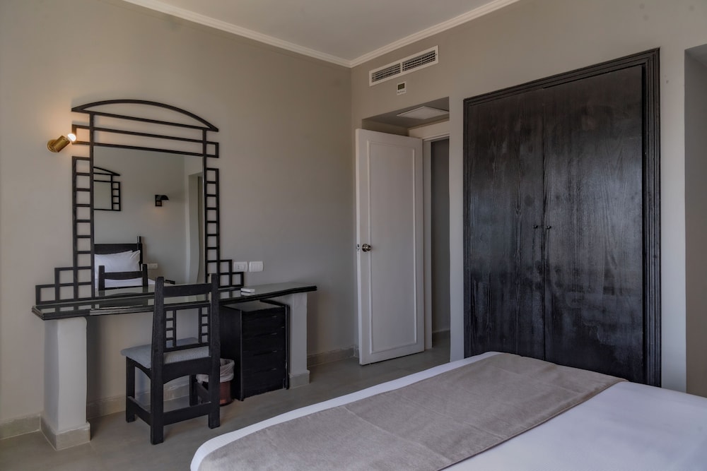 Sunny Days Mirette Family Resort - All inclusive — Hotel rooms in Hurghada, Red Sea