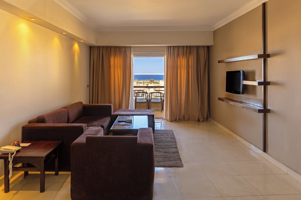 Sunny Days Mirette Family Resort - All inclusive — Hotel rooms in Hurghada, Red Sea