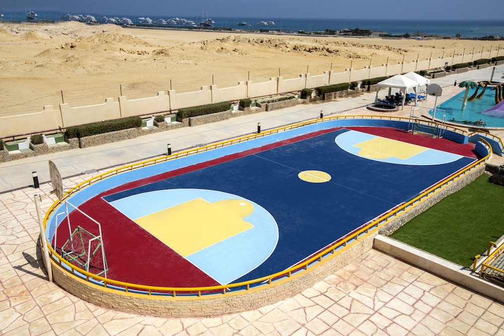 Sunny Days Mirette Family Resort - All inclusive — Sports & recreation in Hurghada, Red Sea