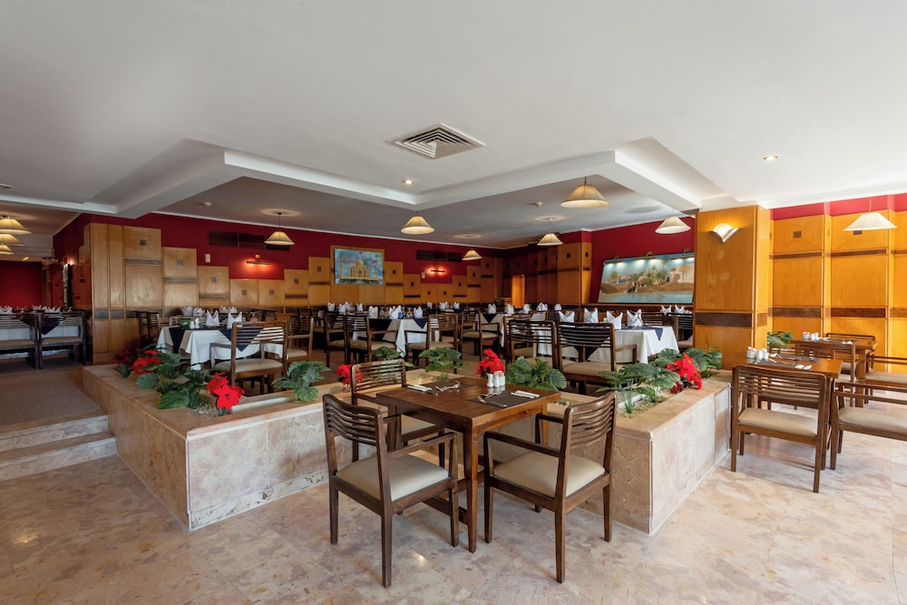 Sunny Days Mirette Family Resort - All inclusive — Restaurant & bars in Hurghada, Red Sea