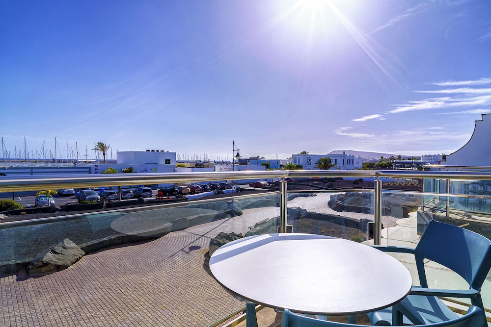Hotel Cordial Marina Blanca — Attractions in the area in Playa Blanca, Canary Islands
