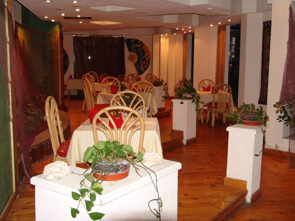 Sharm Holiday Resort — Restaurant in Sharm El Sheikh, Red Sea
