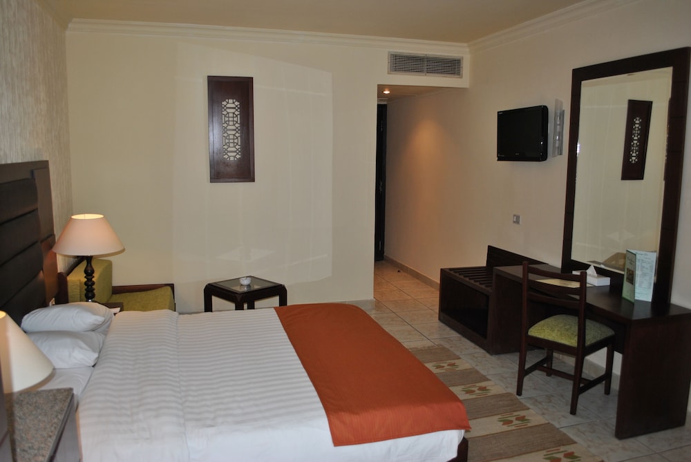 Sharm Holiday Resort — Rooms in Sharm El Sheikh, Red Sea