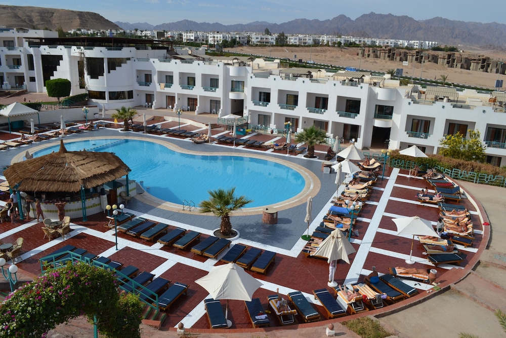 Sharm Holiday Resort — Pool in Sharm El Sheikh, Red Sea
