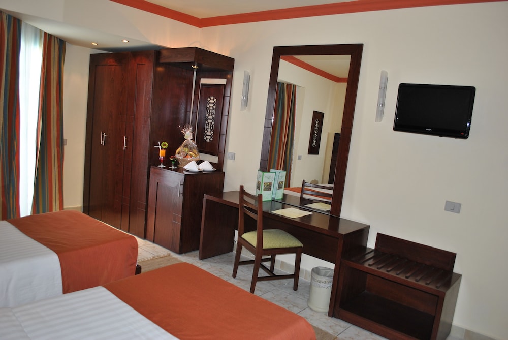 Sharm Holiday Resort — Rooms in Sharm El Sheikh, Red Sea