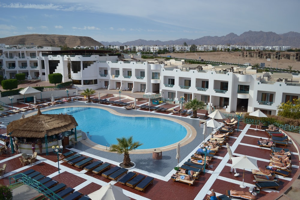 Sharm Holiday Resort — Pool in Sharm El Sheikh, Red Sea