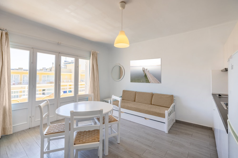 Hoposa Panorama — Hotel rooms in Puerto Pollensa, Balearic Islands