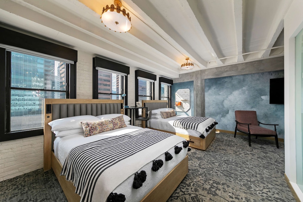 The Wayfarer Downtown LA, Tapestry Collection by Hilton — Hotel rooms in Los Angeles, California