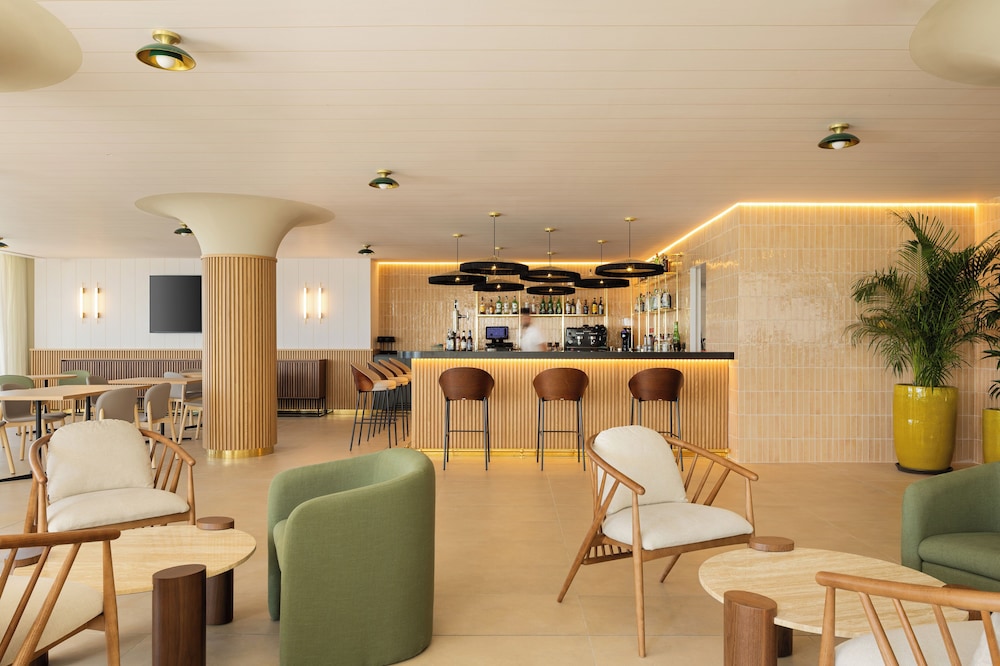 Hotel Eden Palma Playa — Restaurant & bars in Playa de Palma, Balearic Islands