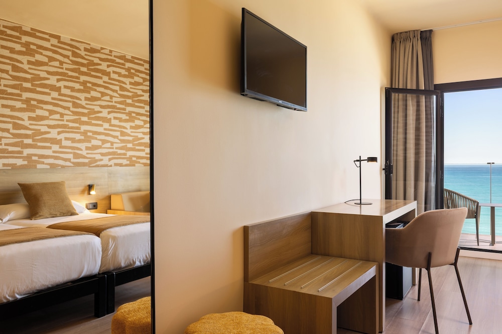 Hotel Eden Palma Playa — Hotel rooms in Playa de Palma, Balearic Islands