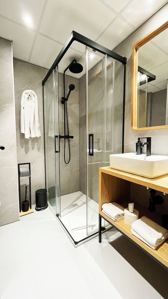 Hotel Eden Palma Playa — Hotel rooms in Playa de Palma, Balearic Islands