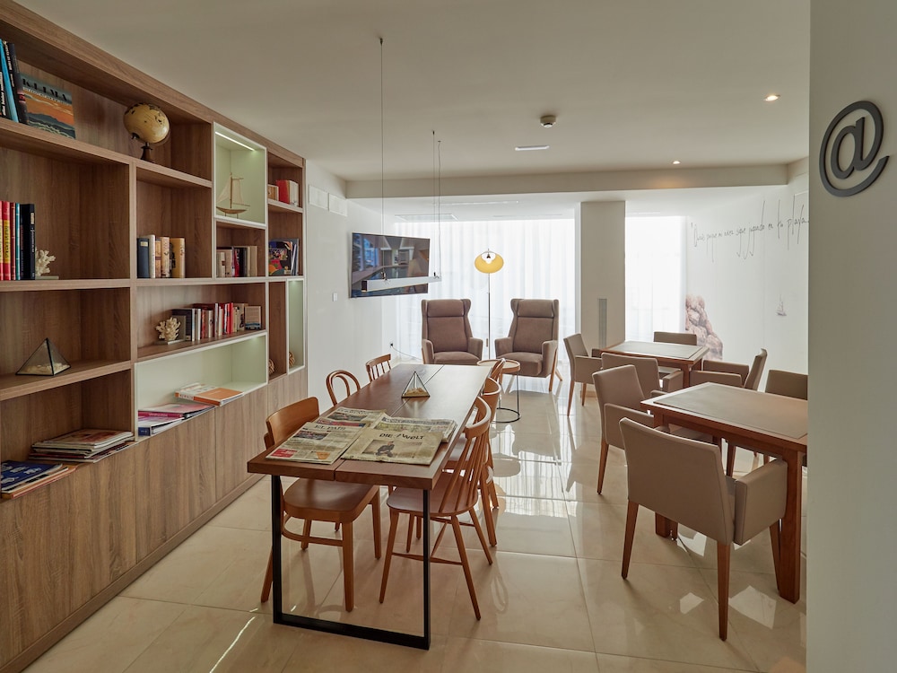 BQ Aguamarina Boutique Hotel — Restaurant & bars in Playa de Palma, Balearic Islands