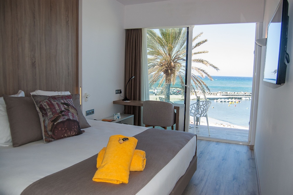 BQ Aguamarina Boutique Hotel — Hotel rooms in Playa de Palma, Balearic Islands
