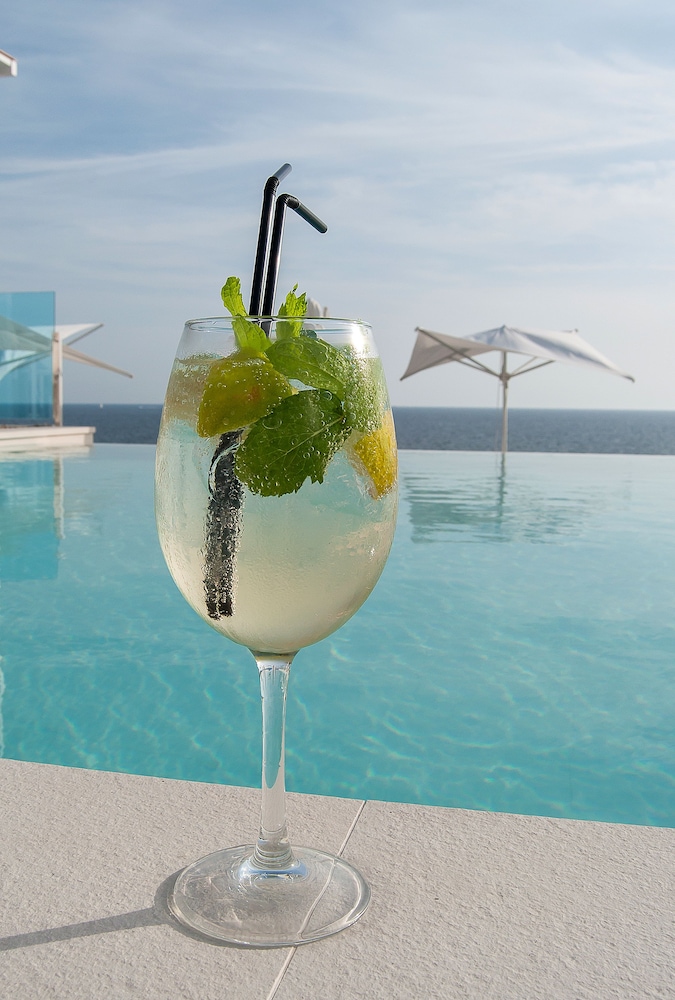 BQ Aguamarina Boutique Hotel — Restaurant & bars in Playa de Palma, Balearic Islands