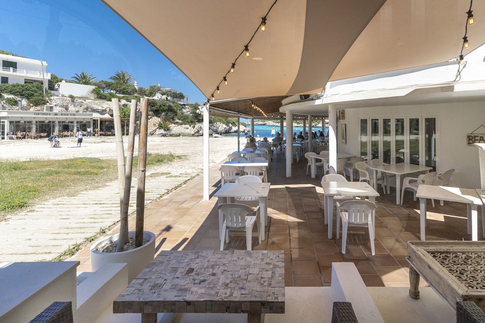Hotel Playa Santandria - Adults Only — Restaurant & bars in Santandria, Balearic Islands