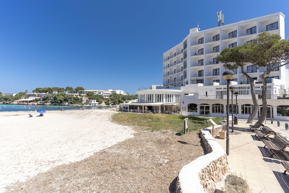 Hotel Playa Santandria - Adults Only — Beach in Santandria, Balearic Islands