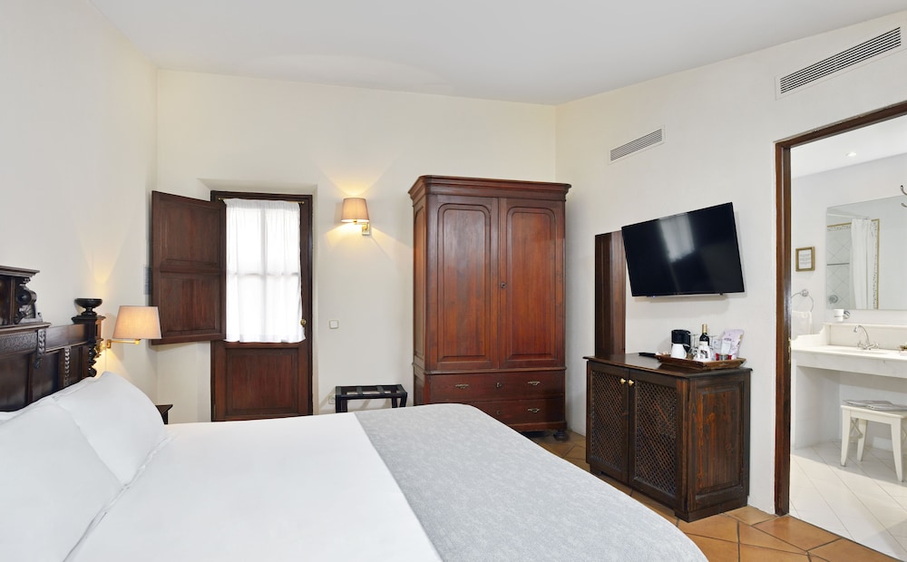 Hotel San Lorenzo - Adults Only — Hotel rooms in Palma de Mallorca, Balearic Islands