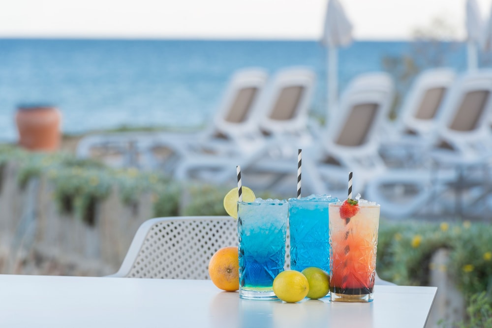 Hotel Atolon & Kaafu Beach Club — Beach in Cala Bona, Balearic Islands