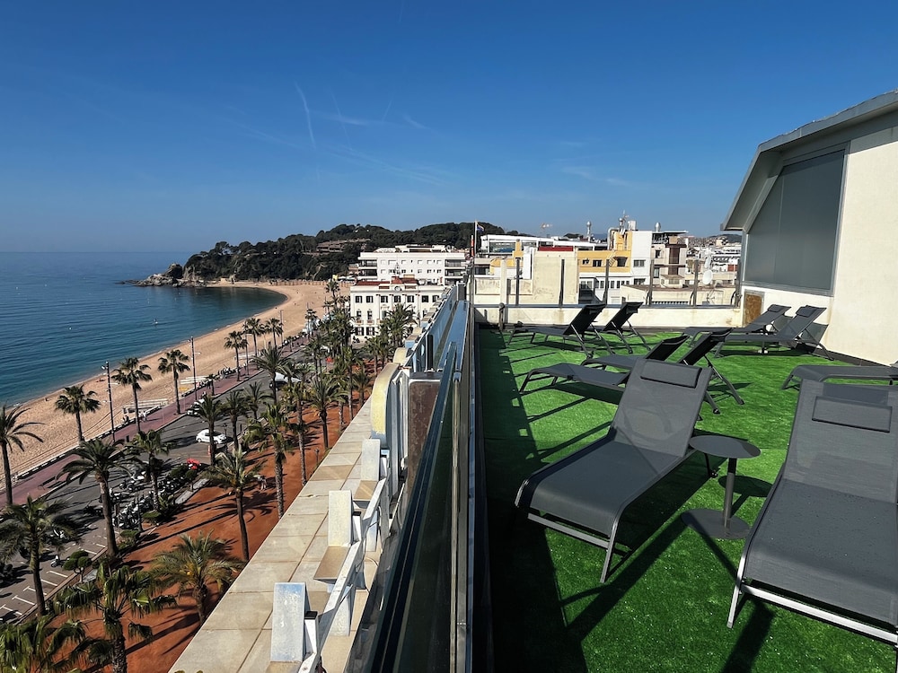 Hotel Excelsior — Beach in Lloret de Mar, Catalonia