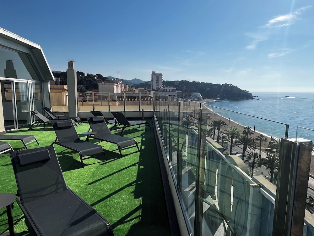 Hotel Excelsior — Beach in Lloret de Mar, Catalonia