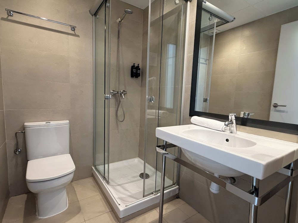 Hotel Excelsior — Hotel rooms in Lloret de Mar, Catalonia