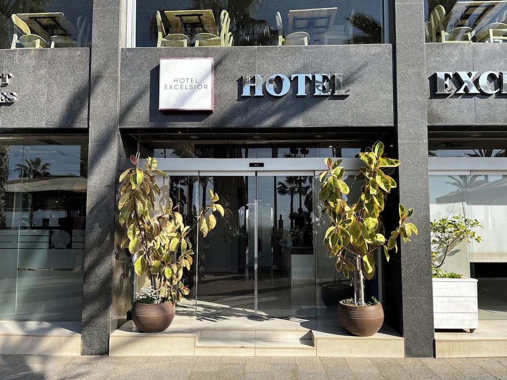 Hotel Excelsior — Hotel building in Lloret de Mar, Catalonia