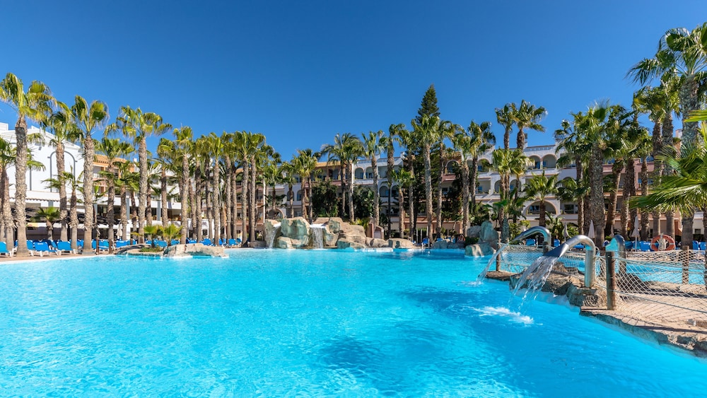 Playavera Hotel - Naturist Friendly — Swimming pool in Vera, Andalusia