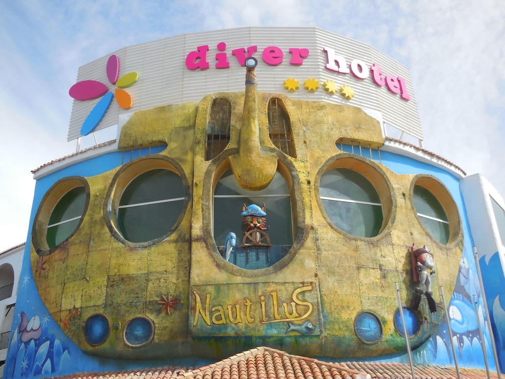 Diver Roquetas Hotel — Hotel building in Roquetas de Mar, Andalusia