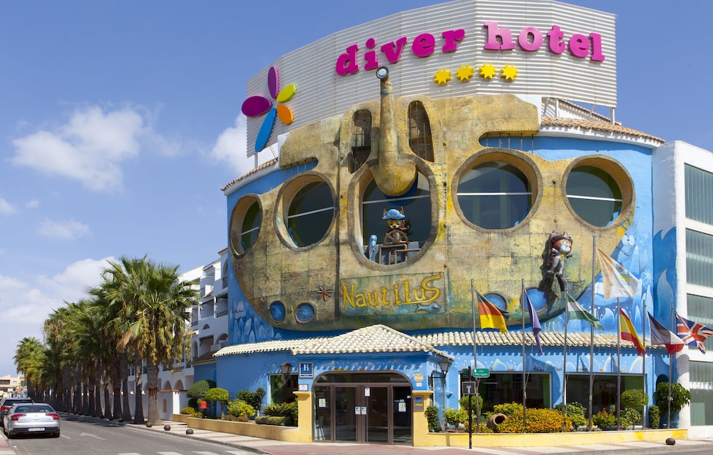 Diver Roquetas Hotel — Hotel building in Roquetas de Mar, Andalusia