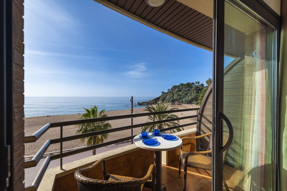 Almirall Apartaments — Main photo in Lloret de Mar, Catalonia