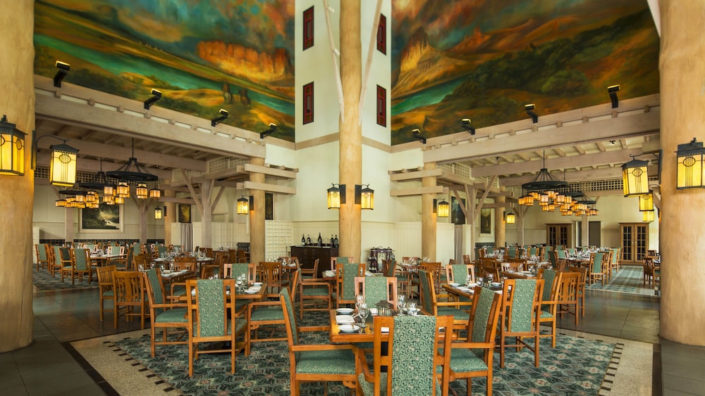 Boulder Ridge Villas at Disney's Wilderness Lodge — Restaurant & bars in Walt Disney World Resort, Florida