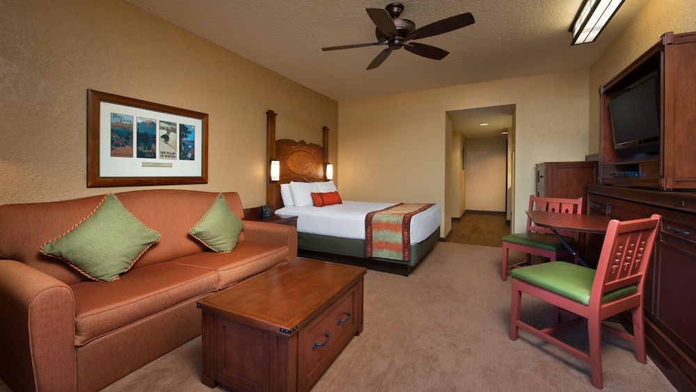 Boulder Ridge Villas at Disney's Wilderness Lodge — Hotel rooms in Walt Disney World Resort, Florida