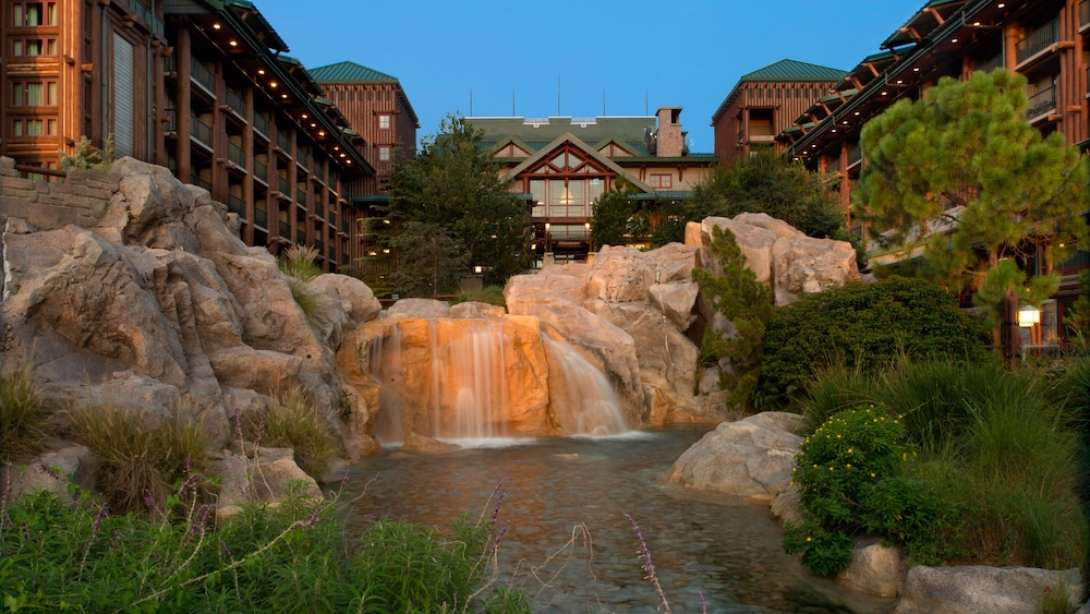 Boulder Ridge Villas at Disney's Wilderness Lodge — Hotel building in Walt Disney World Resort, Florida