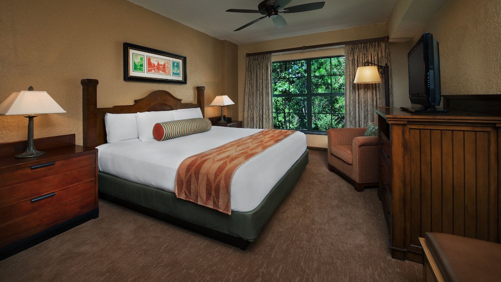 Boulder Ridge Villas at Disney's Wilderness Lodge — Hotel rooms in Walt Disney World Resort, Florida