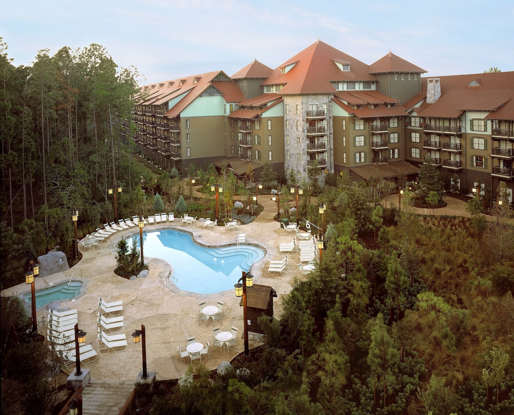 Boulder Ridge Villas at Disney's Wilderness Lodge — Swimming pool in Walt Disney World Resort, Florida