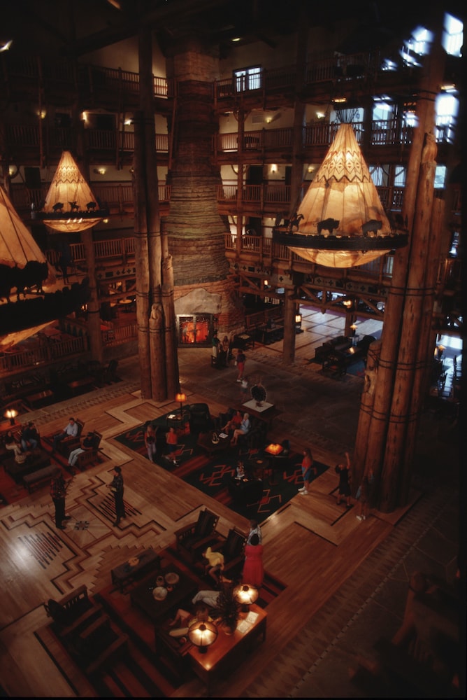 Boulder Ridge Villas at Disney's Wilderness Lodge — Restaurant & bars in Walt Disney World Resort, Florida