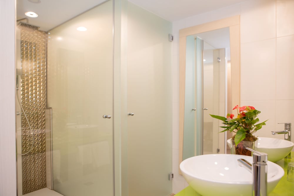 Hotel Luxor — Hotel rooms in Playa de Palma, Balearic Islands