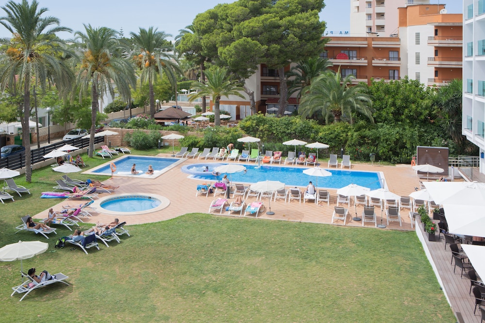 Hotel Luxor — Swimming pool in Playa de Palma, Balearic Islands