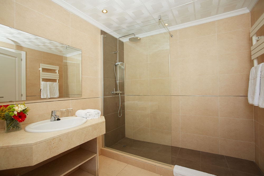 Hotel Luxor — Hotel rooms in Playa de Palma, Balearic Islands