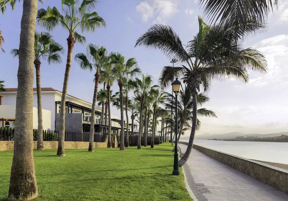 Barceló Fuerteventura Royal Level - Adults Only — Hotel building in Costa de Antigua, Canary Islands