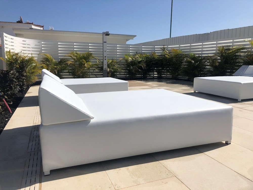 Relaxia Los Girasoles — Hotel rooms in Playa del Ingles, Canary Islands