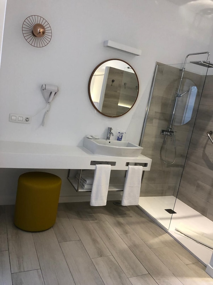 Relaxia Los Girasoles — Hotel rooms in Playa del Ingles, Canary Islands